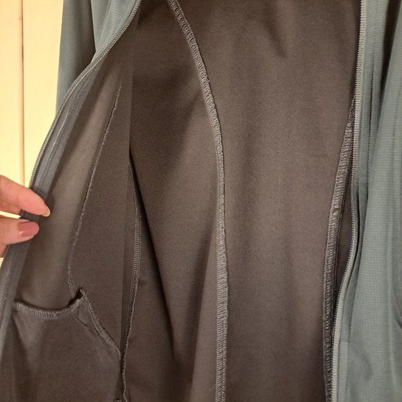 Ascend Women's Lightweight Dark Green Hooded Zip Front Jacket Size XS - Picture 9 of 11